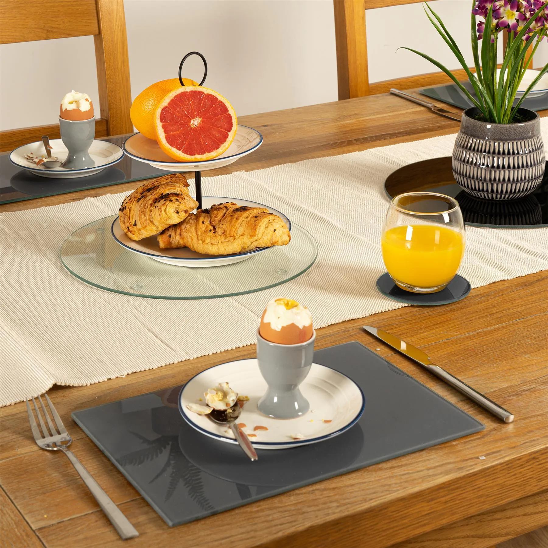 30cm Round Glass Placemats - Pack of Six - By Harbour Housewares