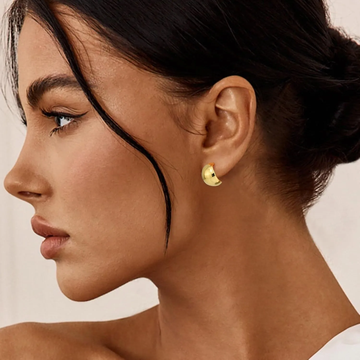 adoyi Hypoallergenic Surgical Steel Earrings for Sensitive Ears 14K Gold Plated Samll Huggie Hoops Earrings Flat Back Studs Stainless Steel Cartilage Earrings for Women Men Multiple Piercing