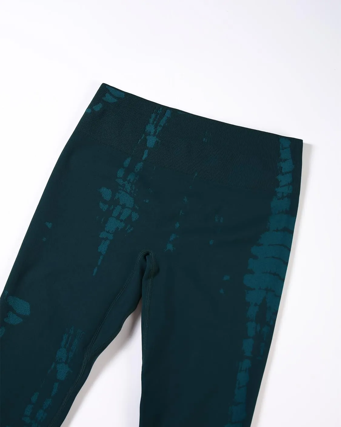 AUROLA Serpent Snake Seamless Scrunch Workout Leggings for Women,Girls Squat Proof Ribbed Thick Active Gym Pants