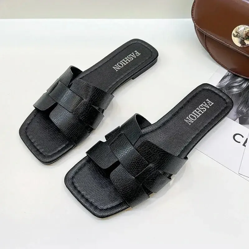 Casual Summer Slipper  Comfortable and Stylish Footwear for Warm Days