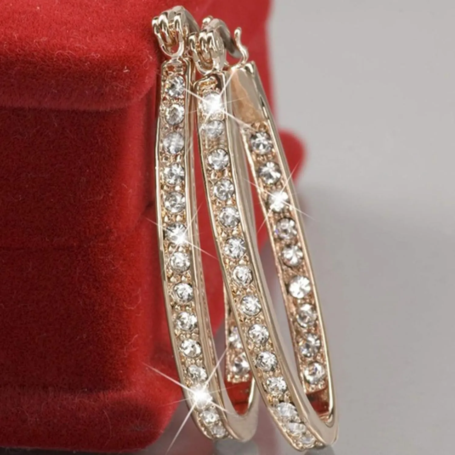 Earring Hoop Stud Drop & Dangle, Dazzling Women Rhinestone Inlaid Big Circle Hoop Earrings Party Banquet Jewelry for Women Teen Girls Birthday Christmas Friends Gift