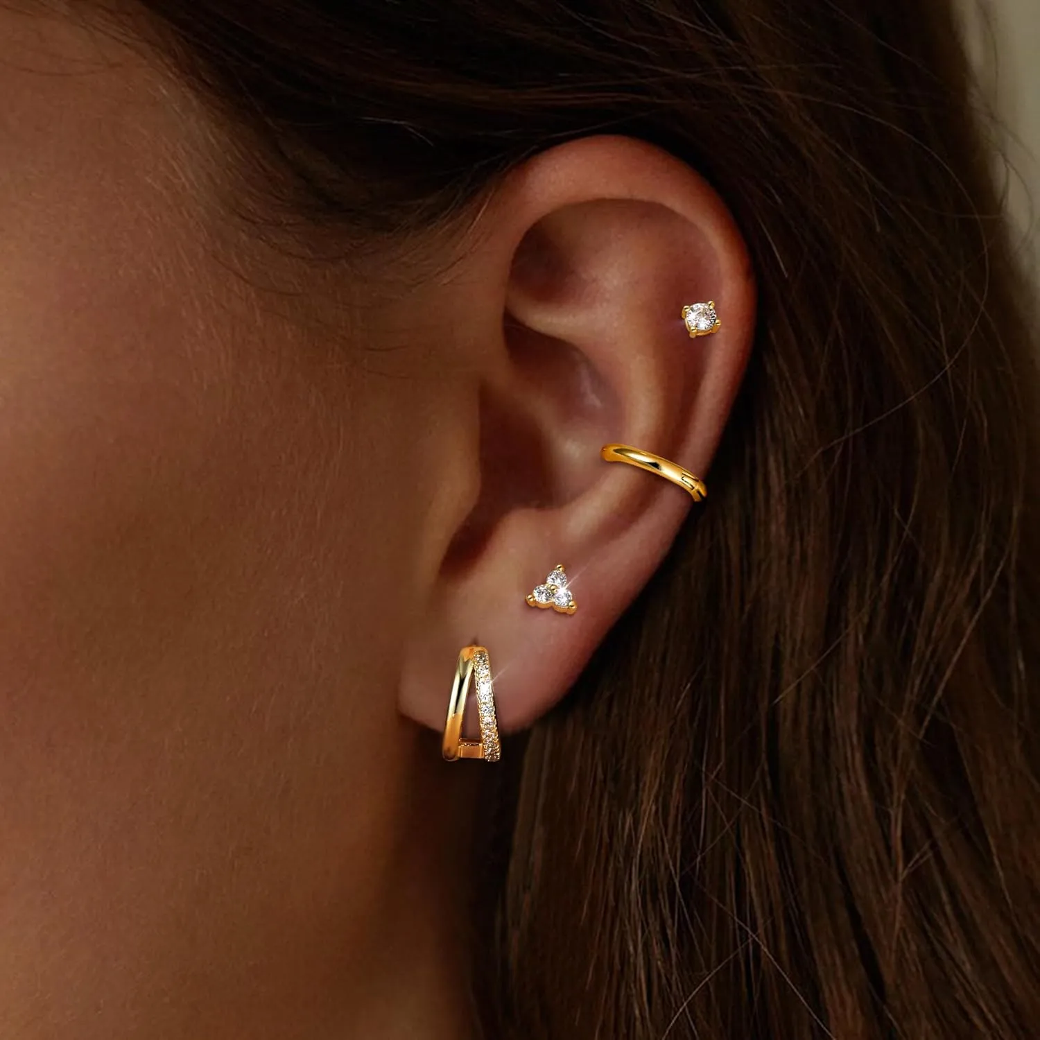 Finrezio Small Gold Hoop Earrings for Women 14K Gold Hypoallergenic Stud Earrings Set Dainty Huggie Cartilage Earrings Set for Multiple Piercing Lightweight Jewelry