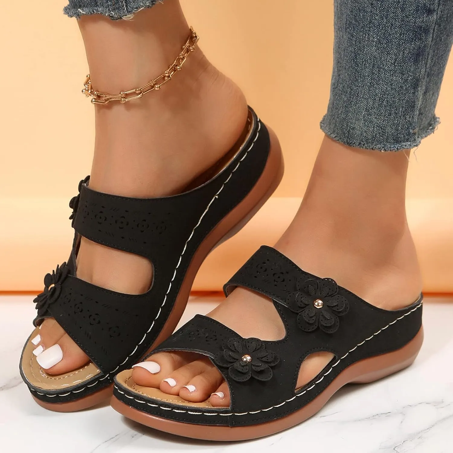Flip Flops for Women Comfortable Slip on Walking Thong Sandals Women's Flat Sandal Black Sandal for Women