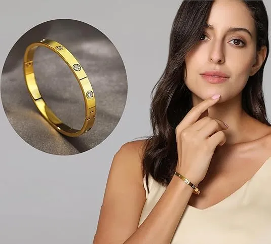 Luxury Crystal Bangle Braceletfor Women, Gold Plated Stainless Steel, Rhinestone Accents, Jewelry Birthday Gift for Women Love Bracelet